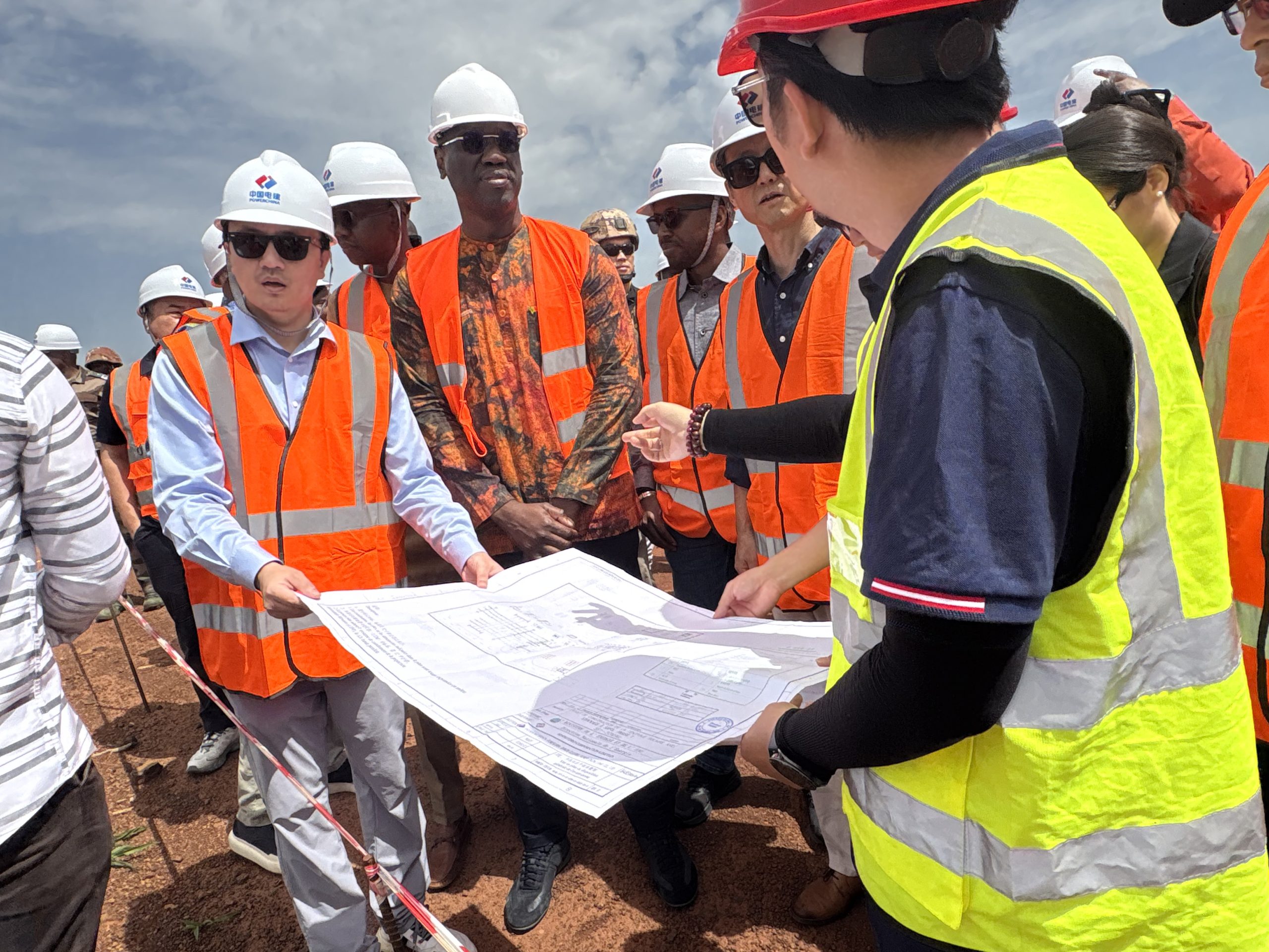 MISSION DE TERRAIN SUR LE SITE DE CONSTRUCTION DE LA CENTRALE PHOTOVOLTAÏQUE DE SAFO - 25 JUILLET 2026